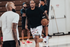 掘金vs青岛直播_NBA高清免费观看_掘金vs青岛比赛回放视频集锦